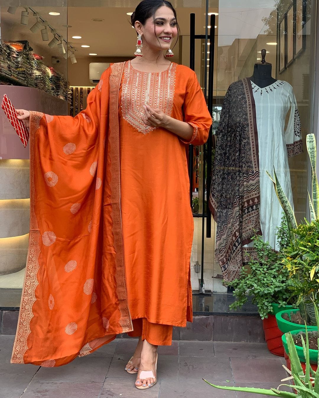 Elegant Dupatta Sets for Every Occasion