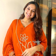Stunning Traditional Dupatta Sets Await