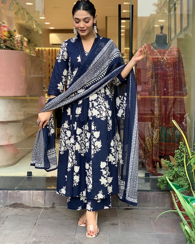 Printed Cotton Anarkali Kurti wtih Plazo and Mulmul Dupatta