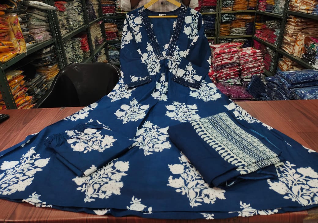 Printed Cotton Anarkali Kurti wtih Plazo and Mulmul Dupatta