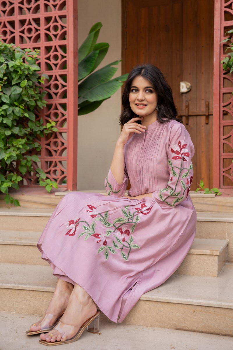 Embroidered Pink Cotton Kurta Set