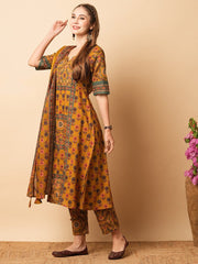 Floral Printed sequins Embellished Kurta Pant Set With Dupatta