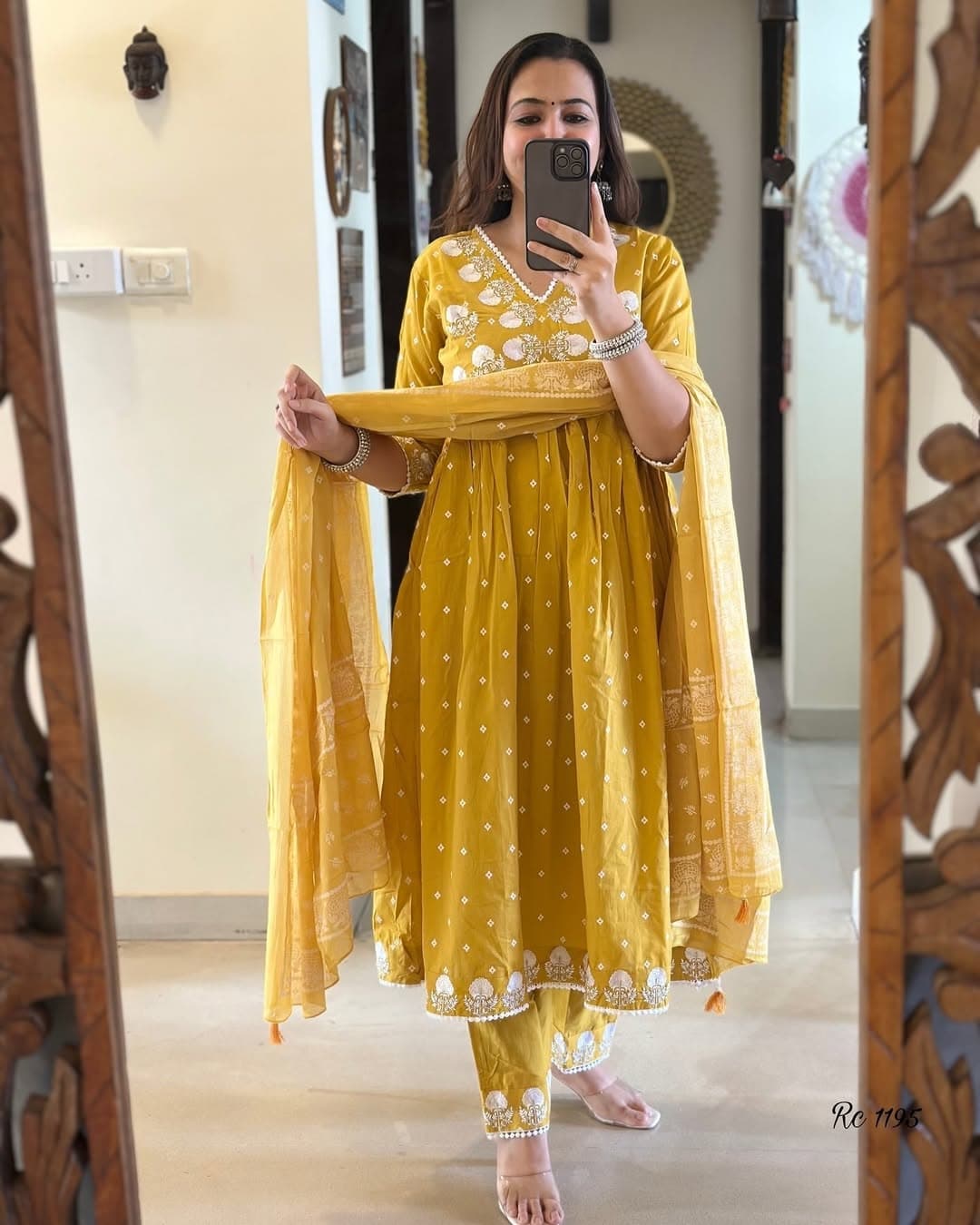 yellow dupatta set, cotton dupatta set, suitkari